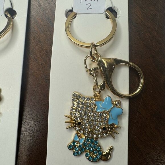 NWT Hello Kitty Double Bow Key Ring $10 Closet Minimum Purchase 6 Options - Picture 3 of 7